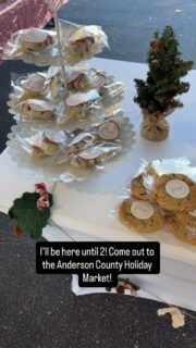 Come see me until 2 pm! Grab a treat and do some holiday shopping!